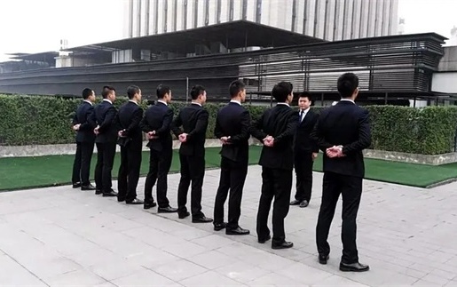 阆中信贷风险化解：老司机告诉你如何用合法手段保障资金安全